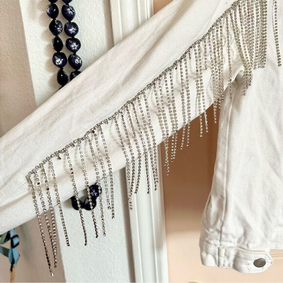 Big water blue sky white denim jacket - Picture 5 of 9